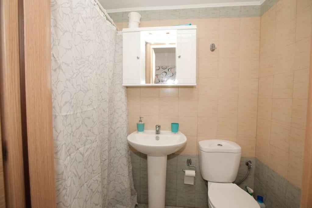 Apartment Hara *
