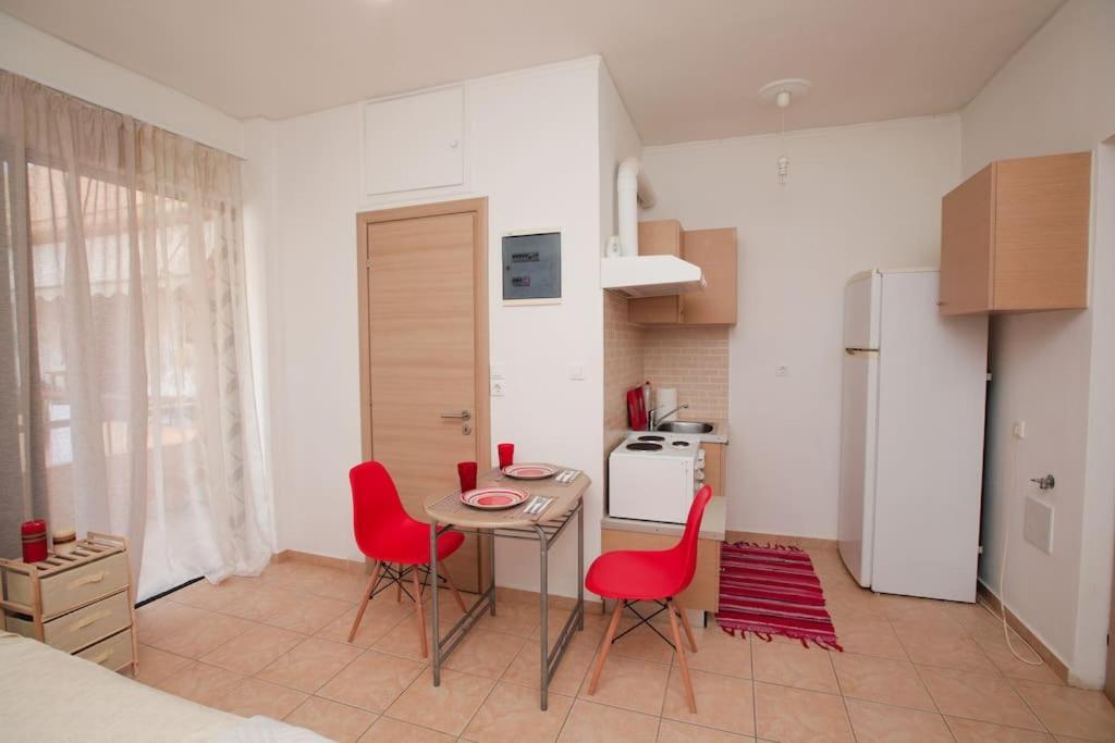 Hara Apartment